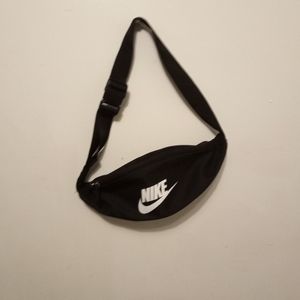 Nike fanny pack